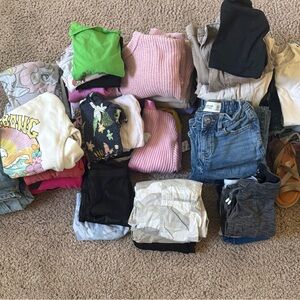 Abercrombie Kids Pink and Green Sweatshirt